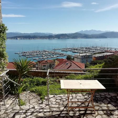 La Terrazza Nel Carruggio Villa Fezzano  Exteriör bild