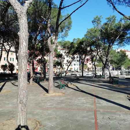 La Terrazza Nel Carruggio Villa Fezzano  Exteriör bild