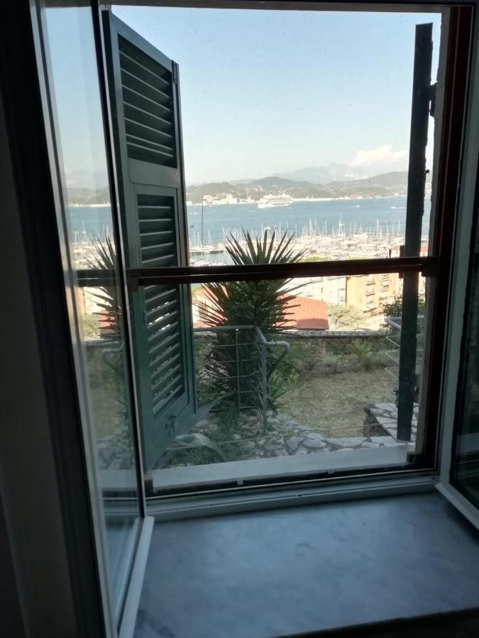 La Terrazza Nel Carruggio Villa Fezzano  Exteriör bild